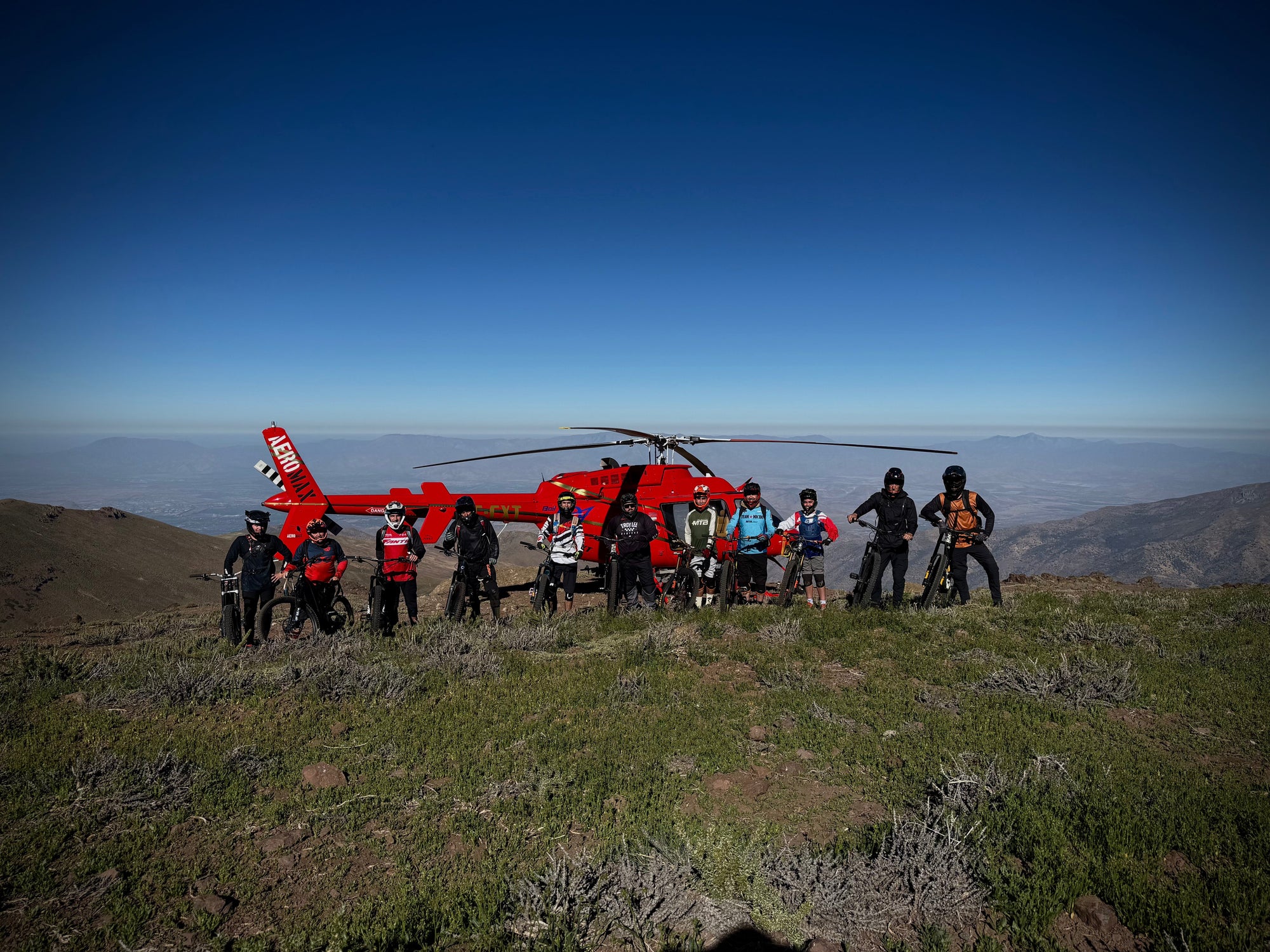 Nuevo servicio Helibike por AeroMax Helicópteros.